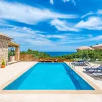 Villa Marathias Vilă *