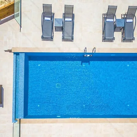 Villa Marathias Vilă Marathiás
