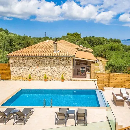 Villa Marathias * Marathiás